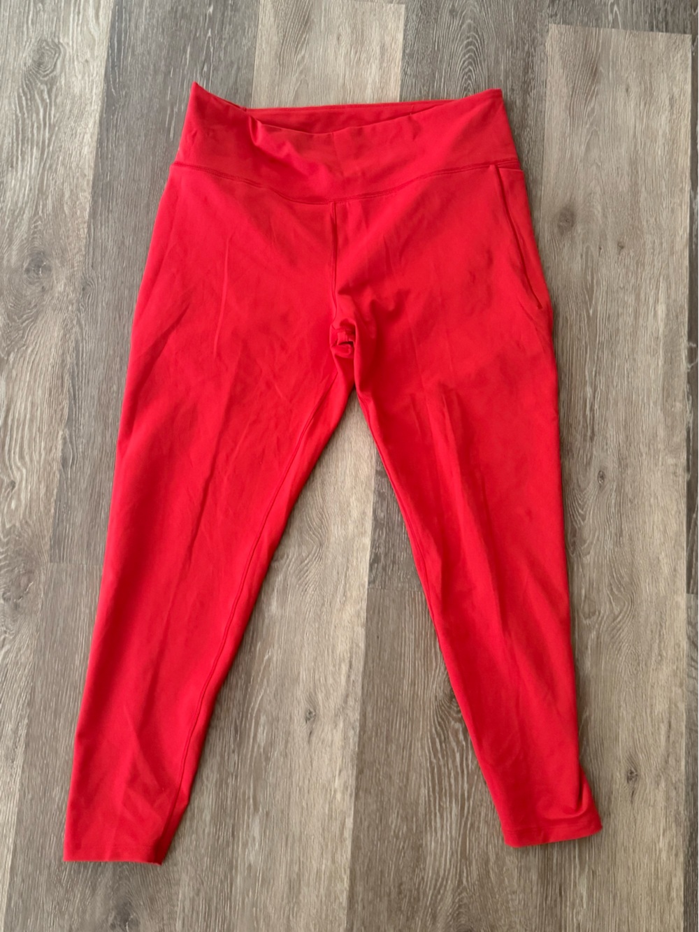 🍒 DSG Cherry Red Activewear Leggings - Size XL